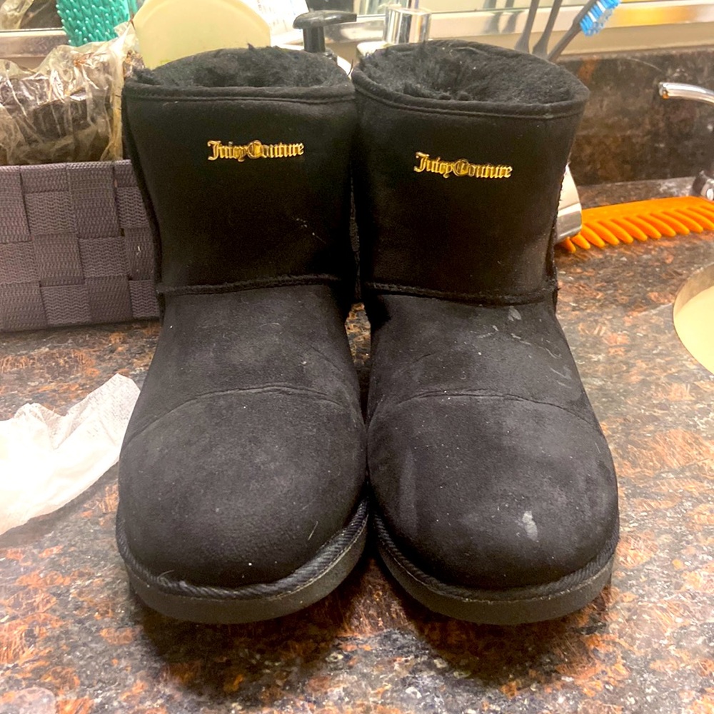 Juicy couture boots